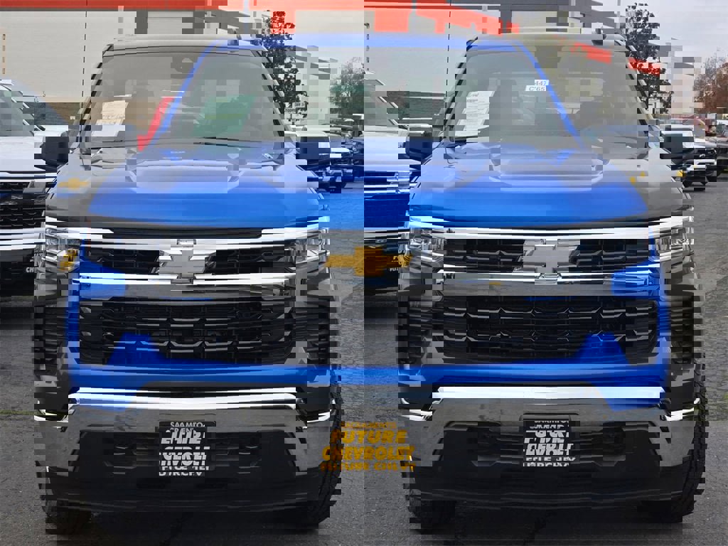 New 2025 Chevrolet Silverado 1500 LT image 2