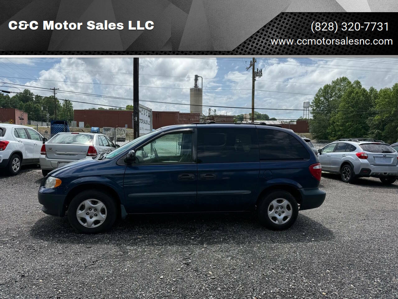Used 2002 Dodge Caravan SE