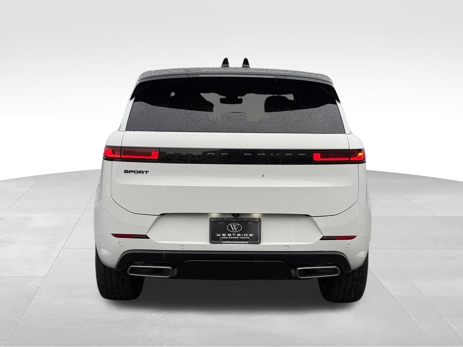 New 2026 Land Rover Range Rover Sport Dynamic SE AWD/4WD image 4