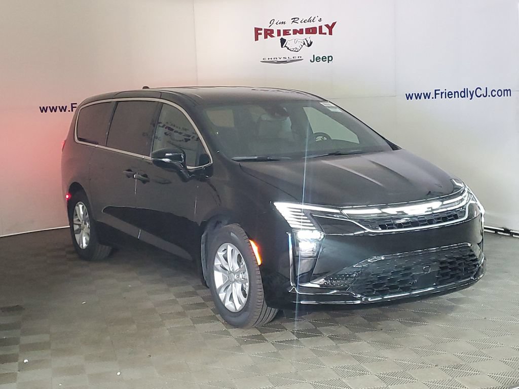 New 2027 Chrysler Pacifica Select FWD image 2
