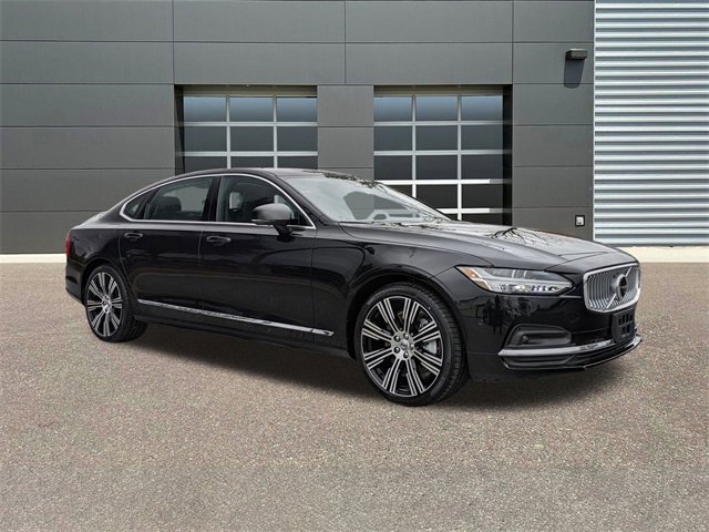 New 2025 Volvo S90 B6 Plus image 1