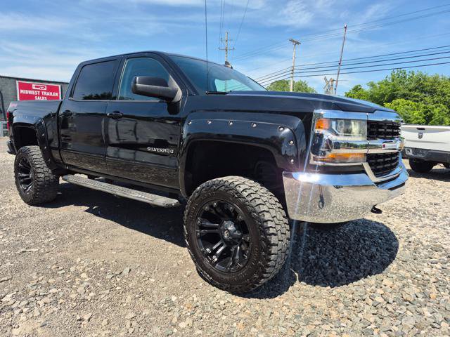 Used 2016 Chevrolet Silverado 1500 LT AWD/4WD image 4