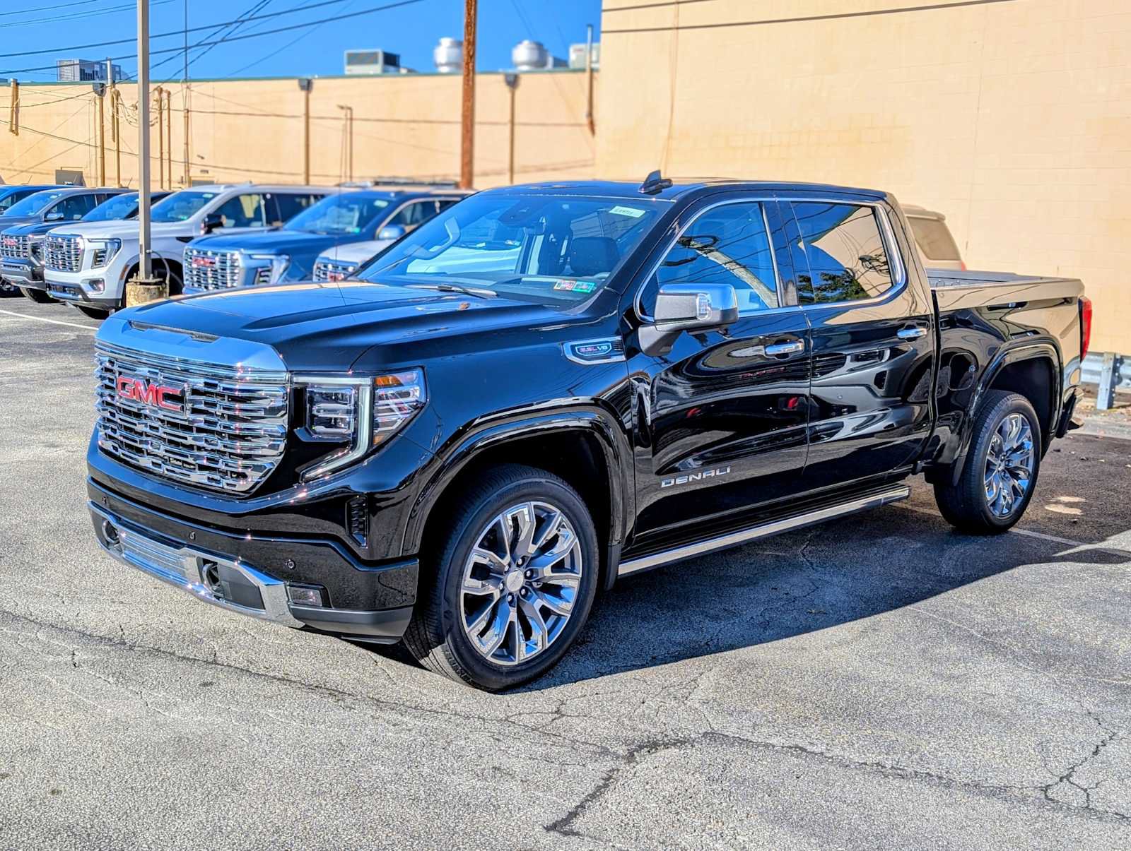 New 2026 GMC Sierra 1500 Denali w/ Denali Reserve Package AWD/4WD image 1
