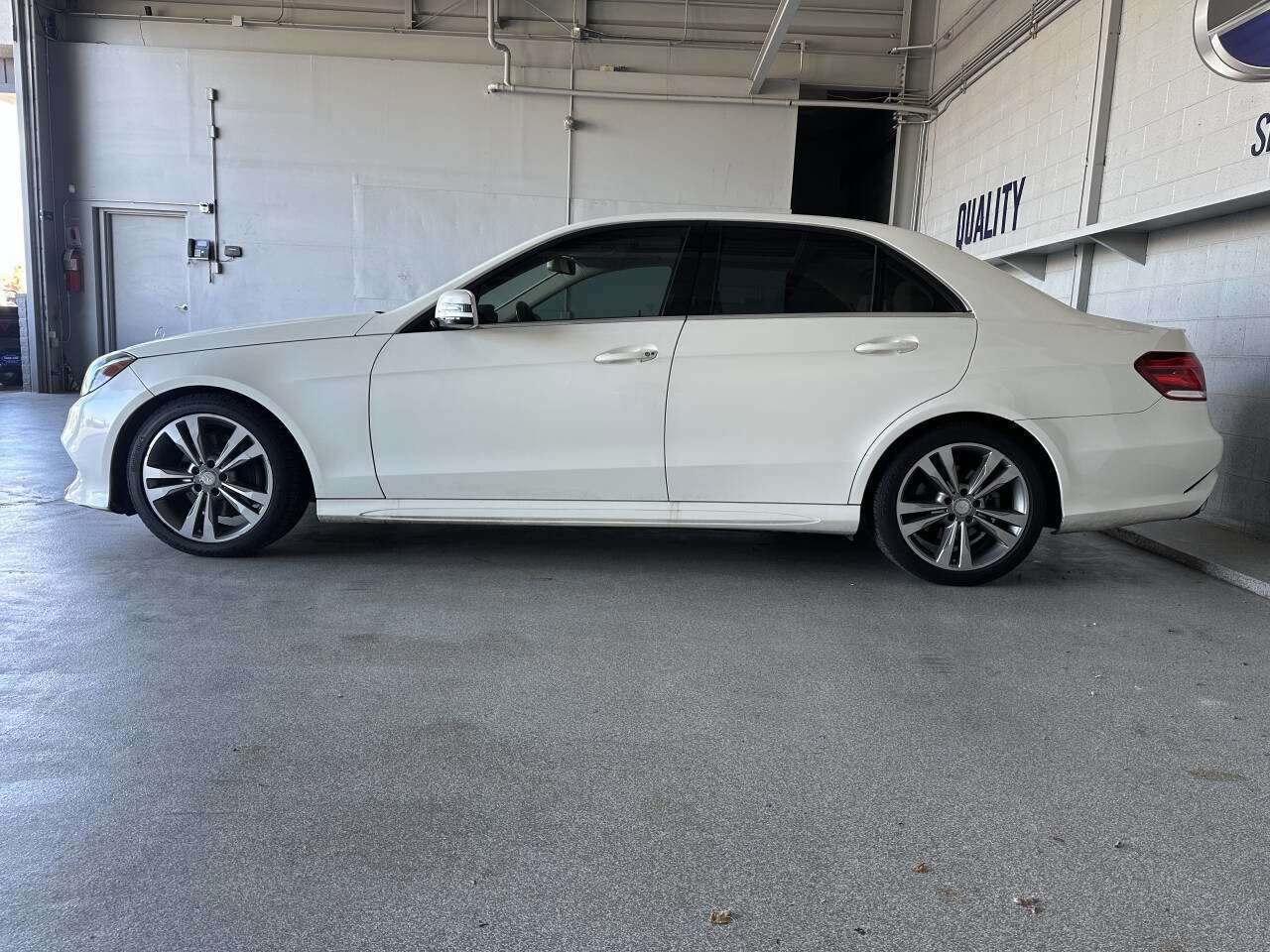 Used 2015 Mercedes-Benz E 350 Sedan image 10