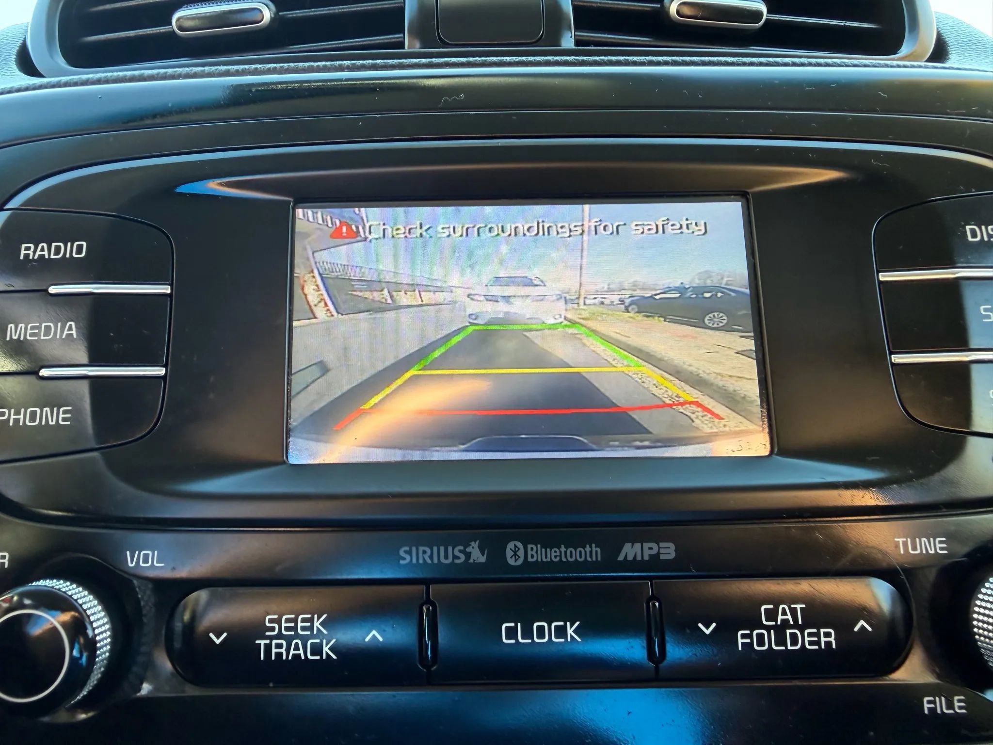 Used 2016 Kia Soul + image 20