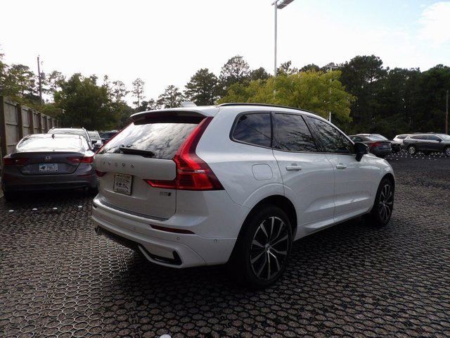 Certified 2024 Volvo XC60 B5 Plus w/ Protection Package Premier image 5