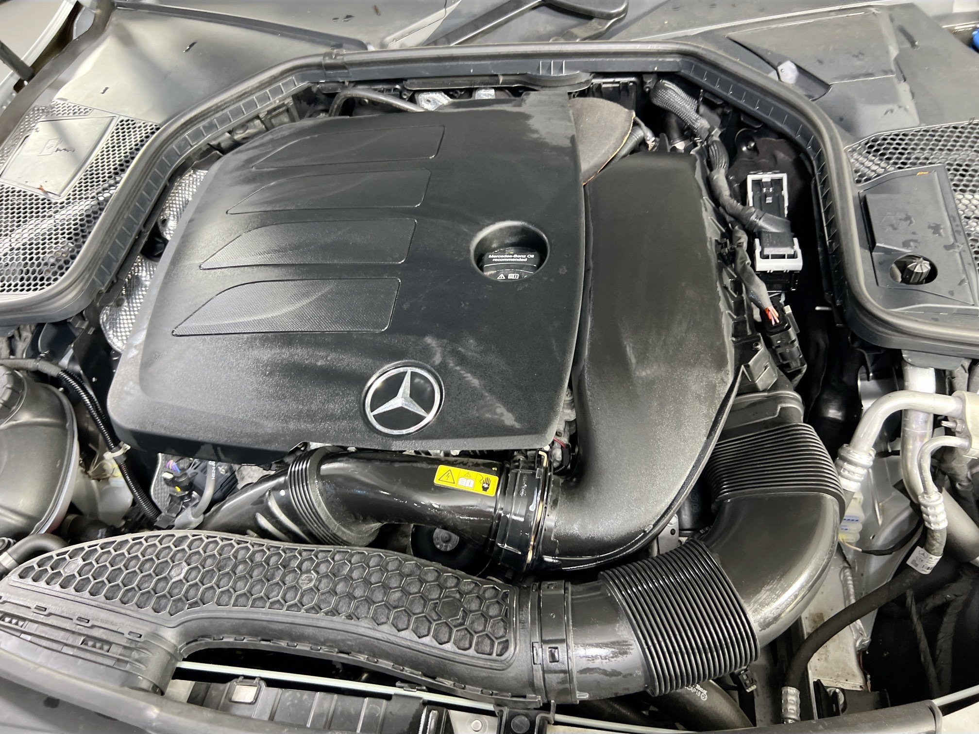 Used 2020 Mercedes-Benz C 300 4MATIC Cabriolet image 29