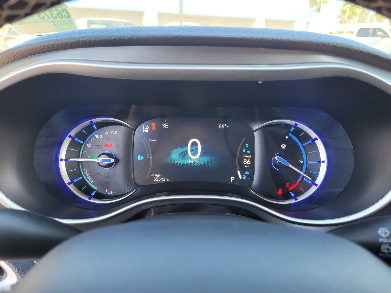 Used 2024 Chrysler Pacifica Limited FWD image 23