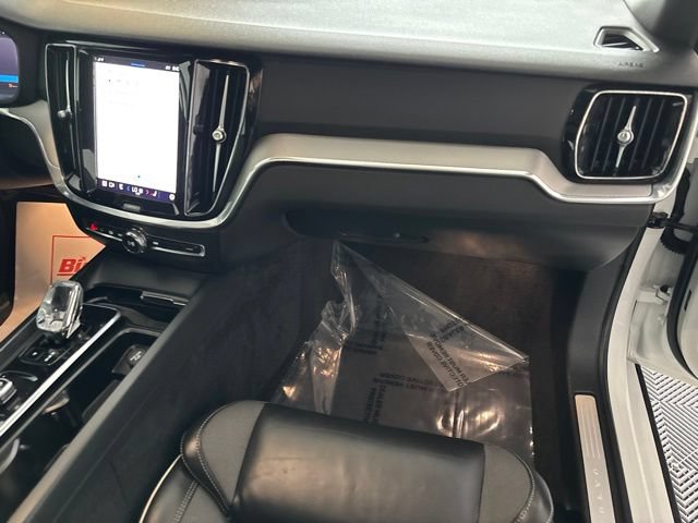 Used 2024 Volvo S60 B5 Plus AWD/4WD image 26