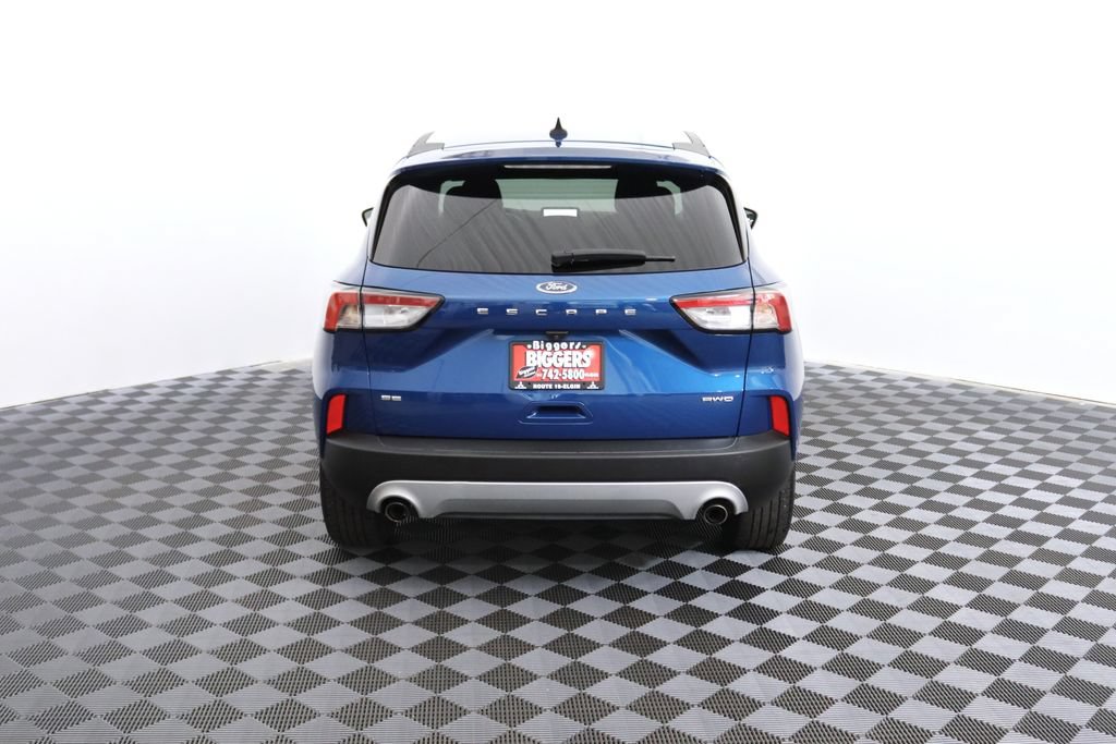 Used 2022 Ford Escape SE w/ Convenience Package AWD/4WD image 6