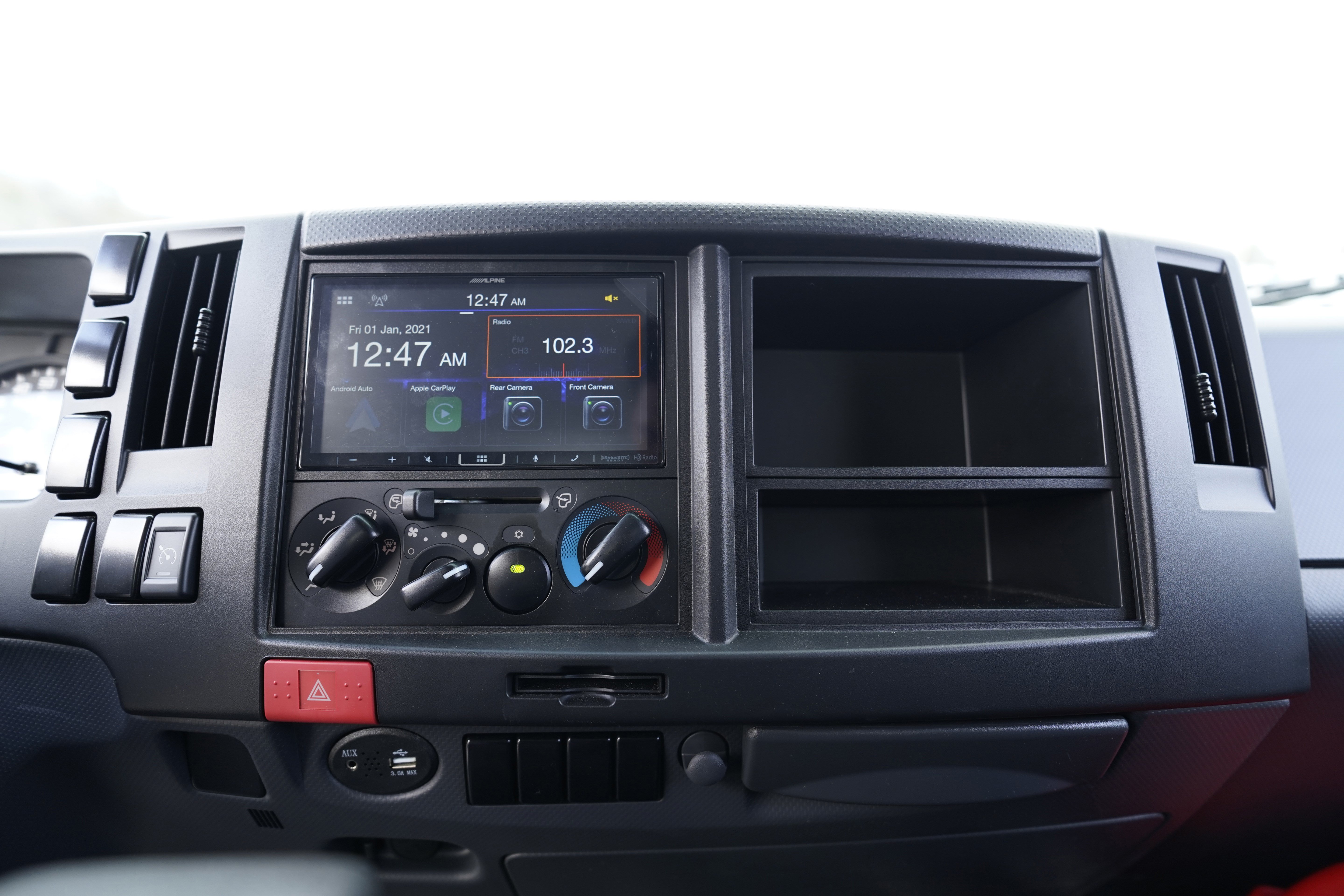 New 2025 Chevrolet Low Cab Forward 5500XG RWD image 18