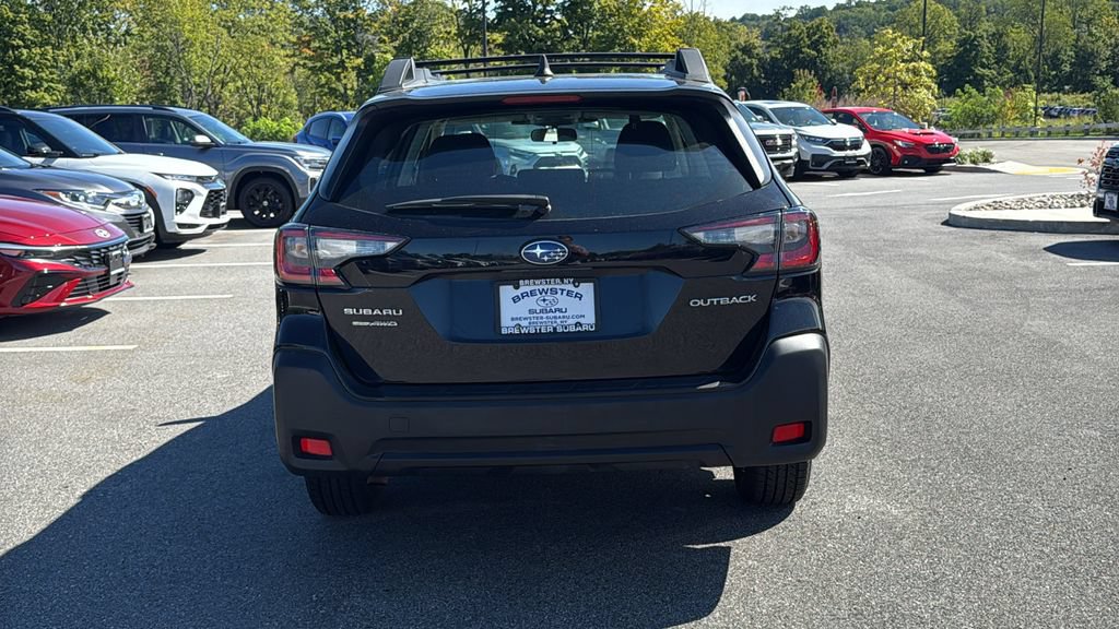 Certified 2025 Subaru Outback AWD/4WD image 5