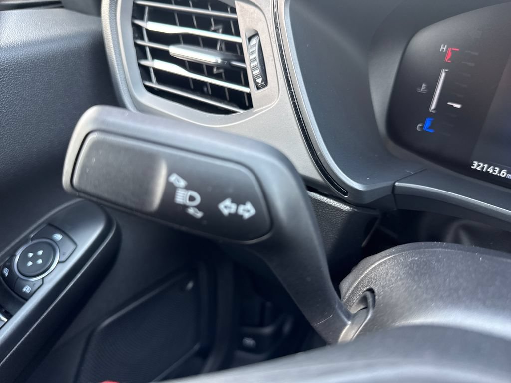 Used 2025 Ford Escape ST-Line FWD image 20