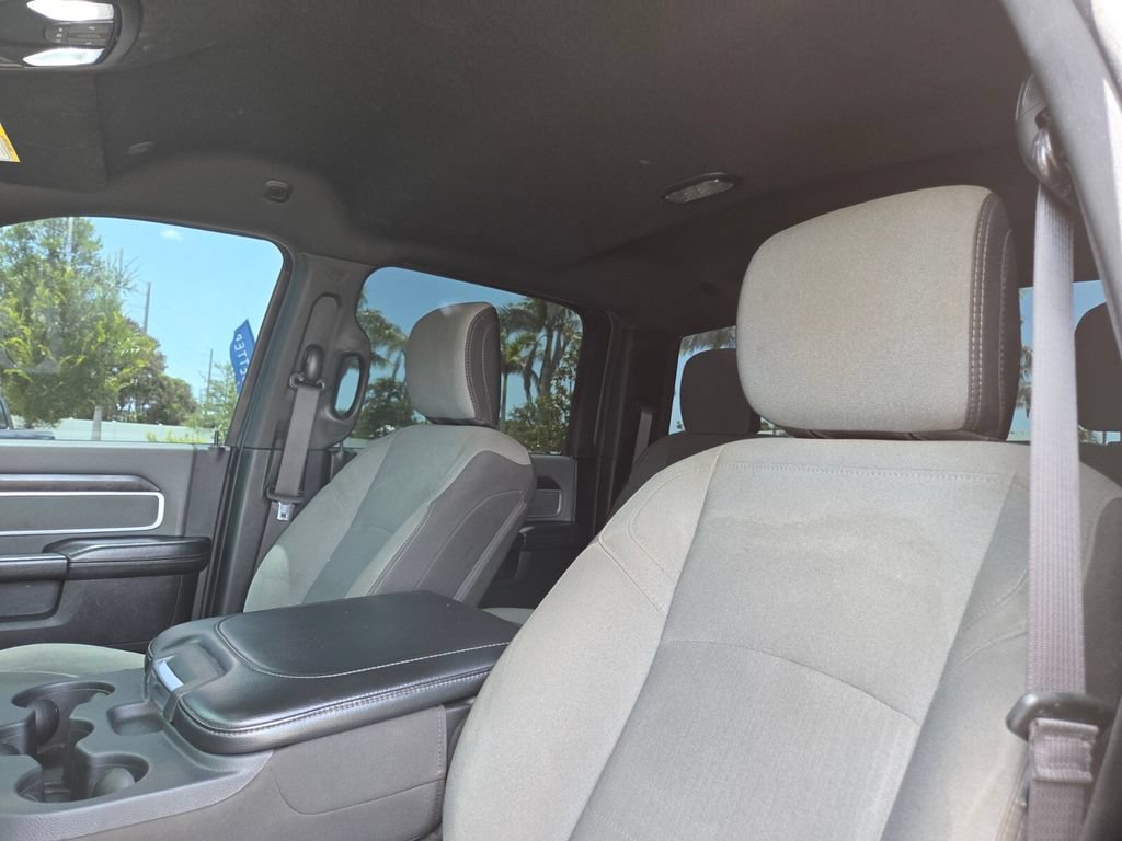 Used 2023 RAM 3500 Big Horn w/ Protection Group AWD/4WD image 26