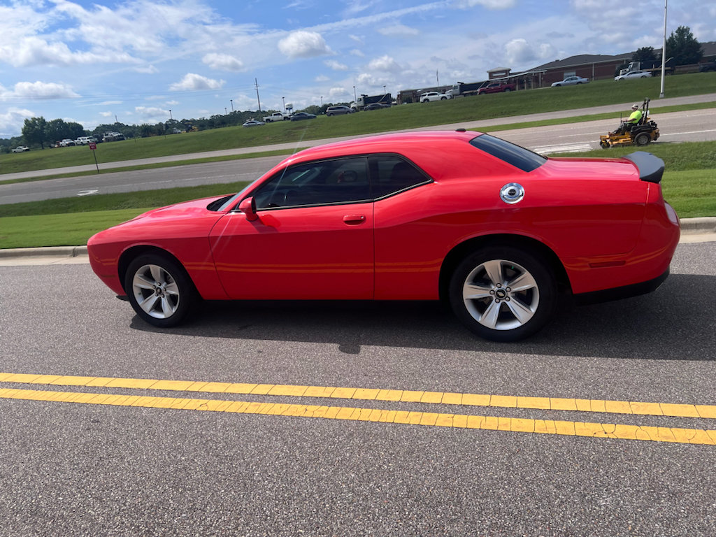 Certified 2023 Dodge Challenger SXT RWD image 7