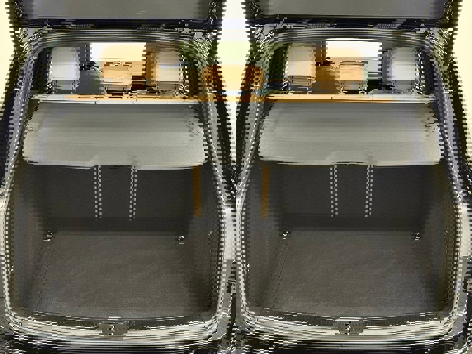 Used 2019 Porsche Macan S image 45