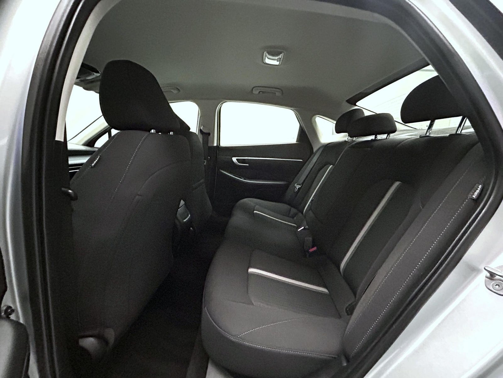 Used 2025 Hyundai Sonata SEL FWD image 19