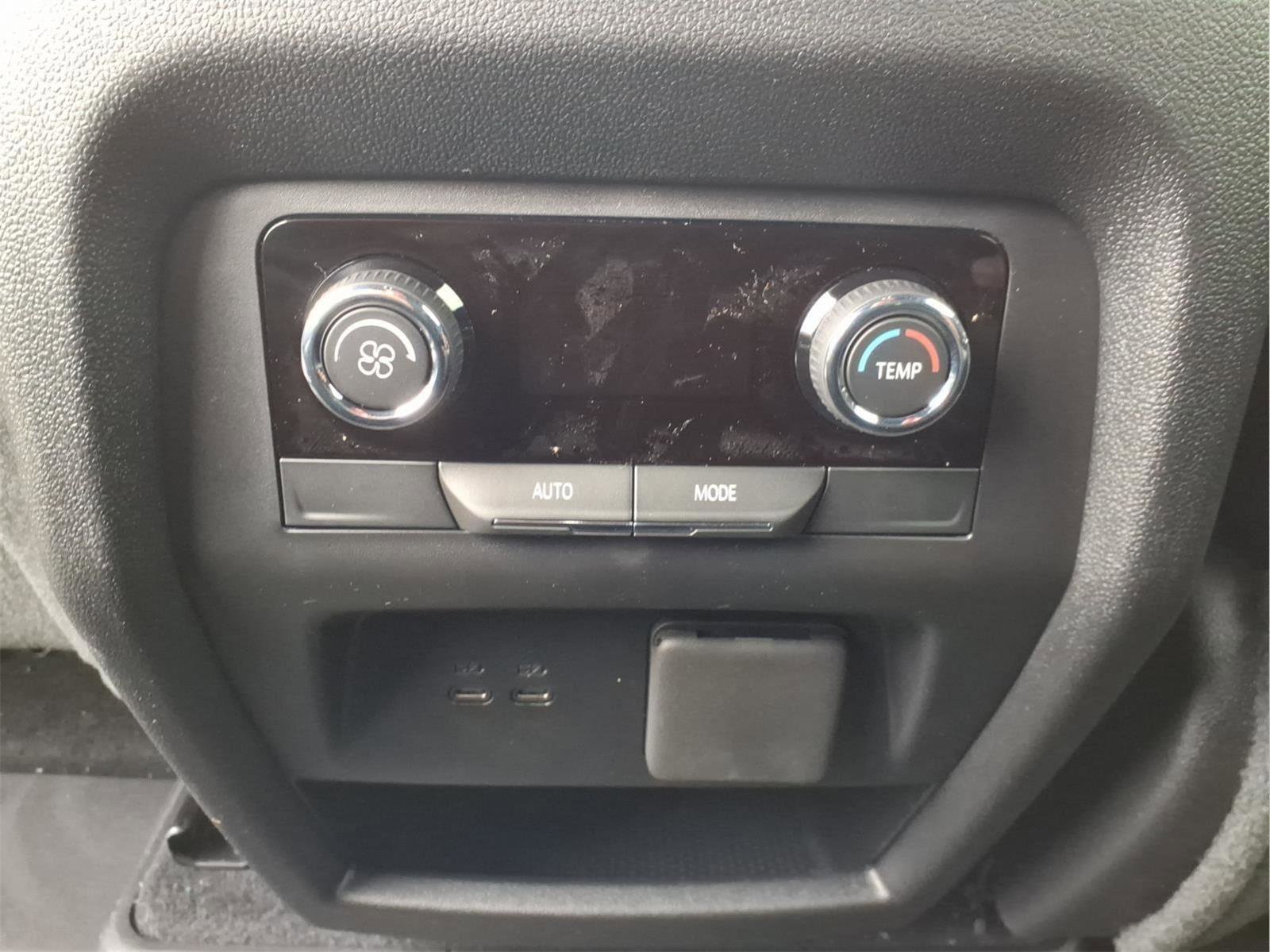 New 2026 Chevrolet Traverse LT image 14