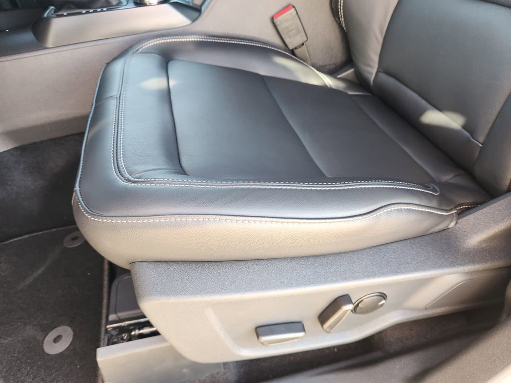 New 2025 Ford Bronco Outer Banks image 16