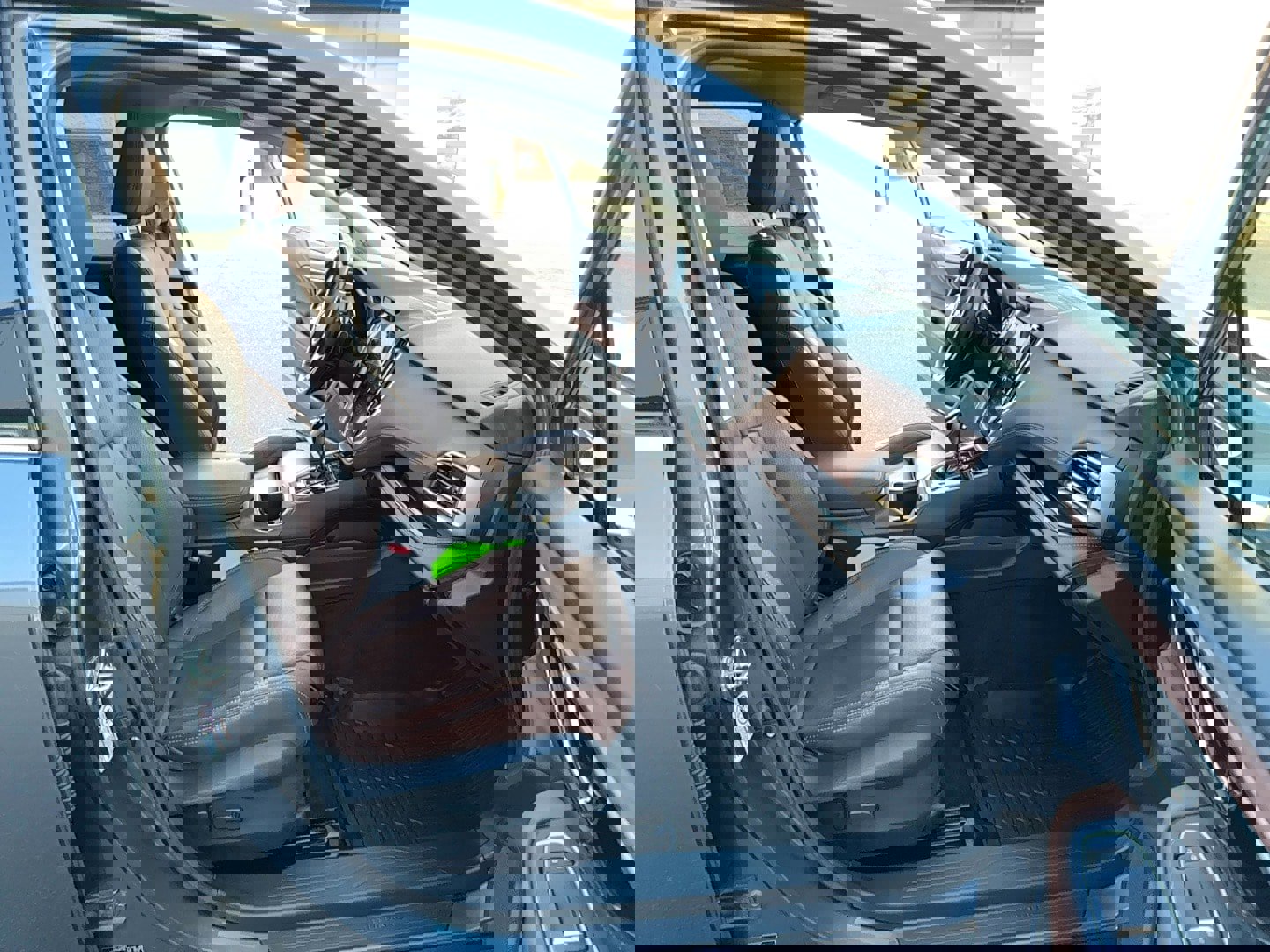 Used 2020 Subaru Outback Touring XT image 18