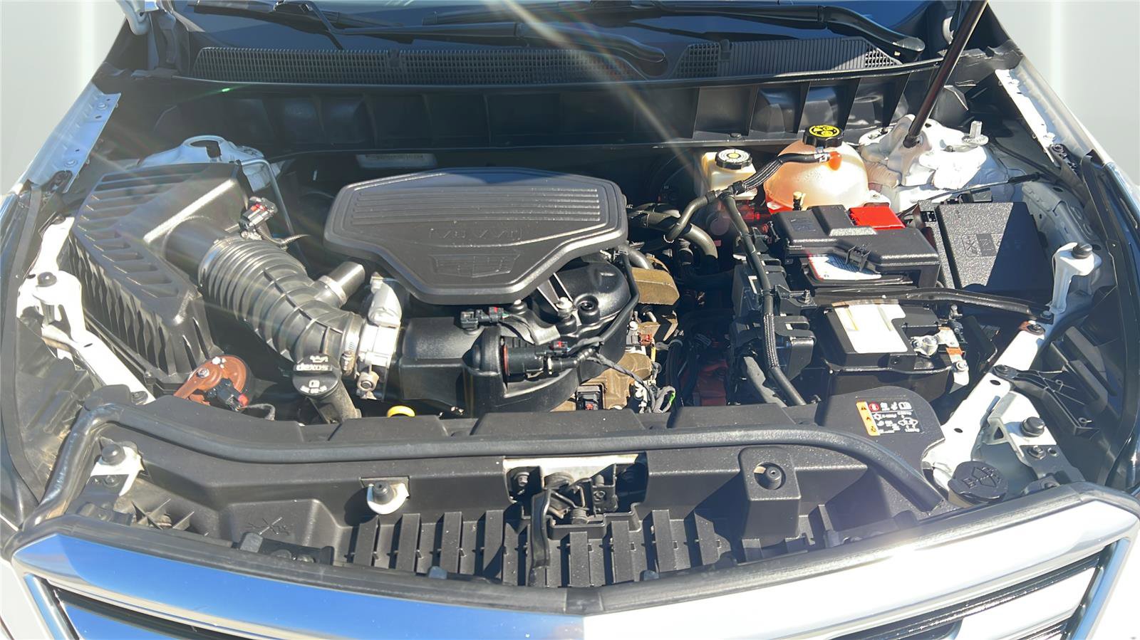 Used 2018 Cadillac XT5 Luxury w/ Driver Awareness Package image 21