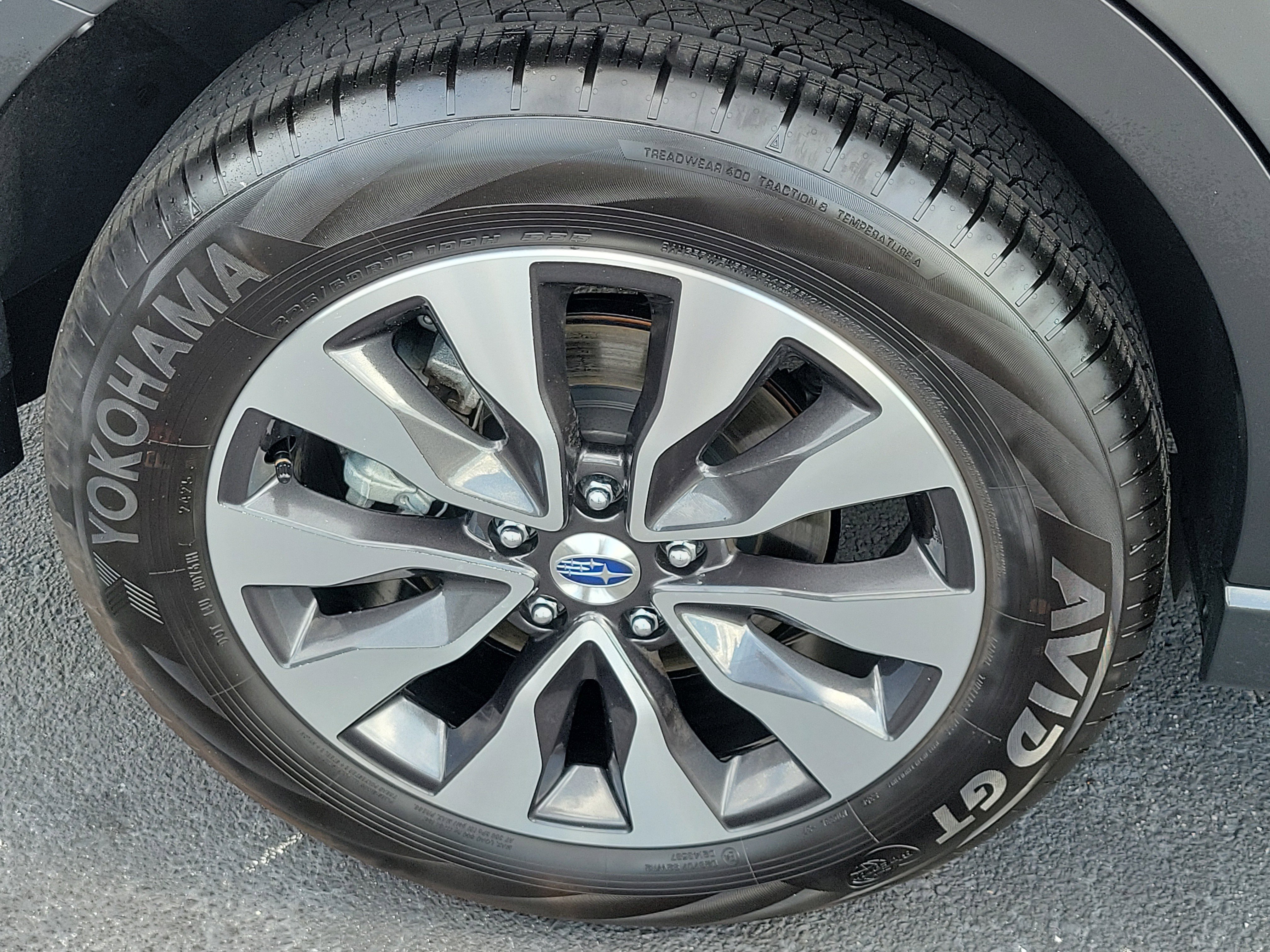 Used 2025 Subaru Outback Limited AWD/4WD image 10