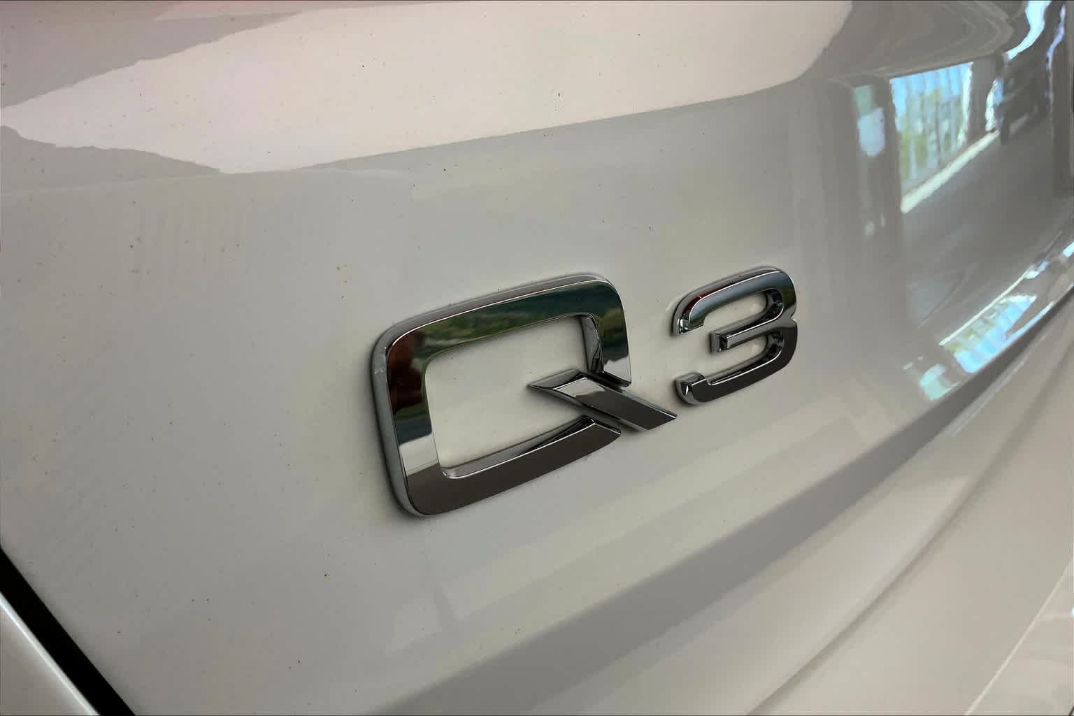 Used 2021 Audi Q3 2.0T Premium w/ Convenience Package AWD/4WD image 10