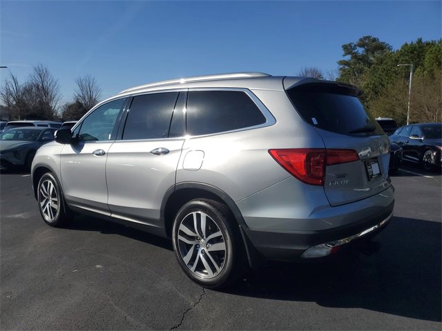 Used 2017 Honda Pilot Touring image 6