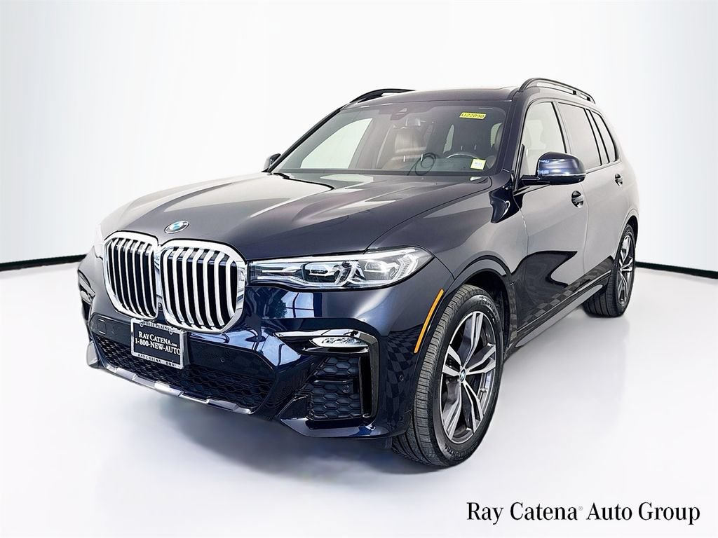 Used 2021 BMW X7 xDrive40i w/ M Sport Package AWD/4WD image 3