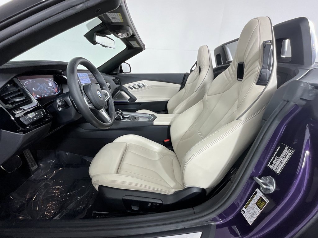 Used 2024 BMW Z4 sDrive30i w/ Premium Package image 13