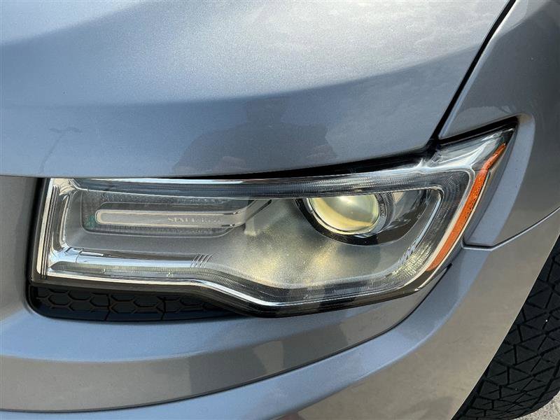 Used 2015 Jeep Grand Cherokee Overland image 18