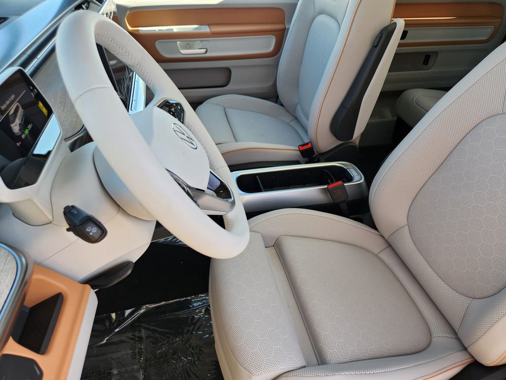 New 2025 Volkswagen ID. Buzz 1st Edition image 11