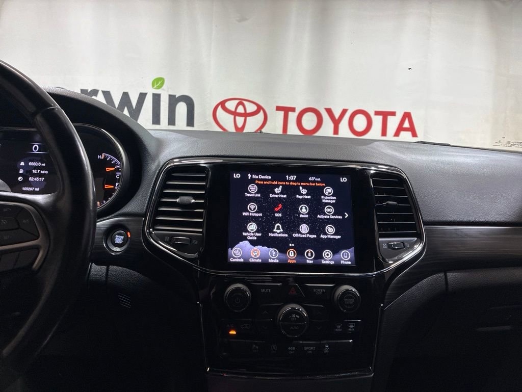 Used 2020 Jeep Grand Cherokee Altitude AWD/4WD image 29