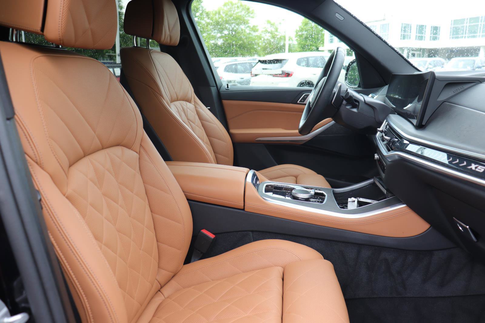 Used 2025 BMW X5 xDrive40i w/ M Sport Package AWD/4WD image 20