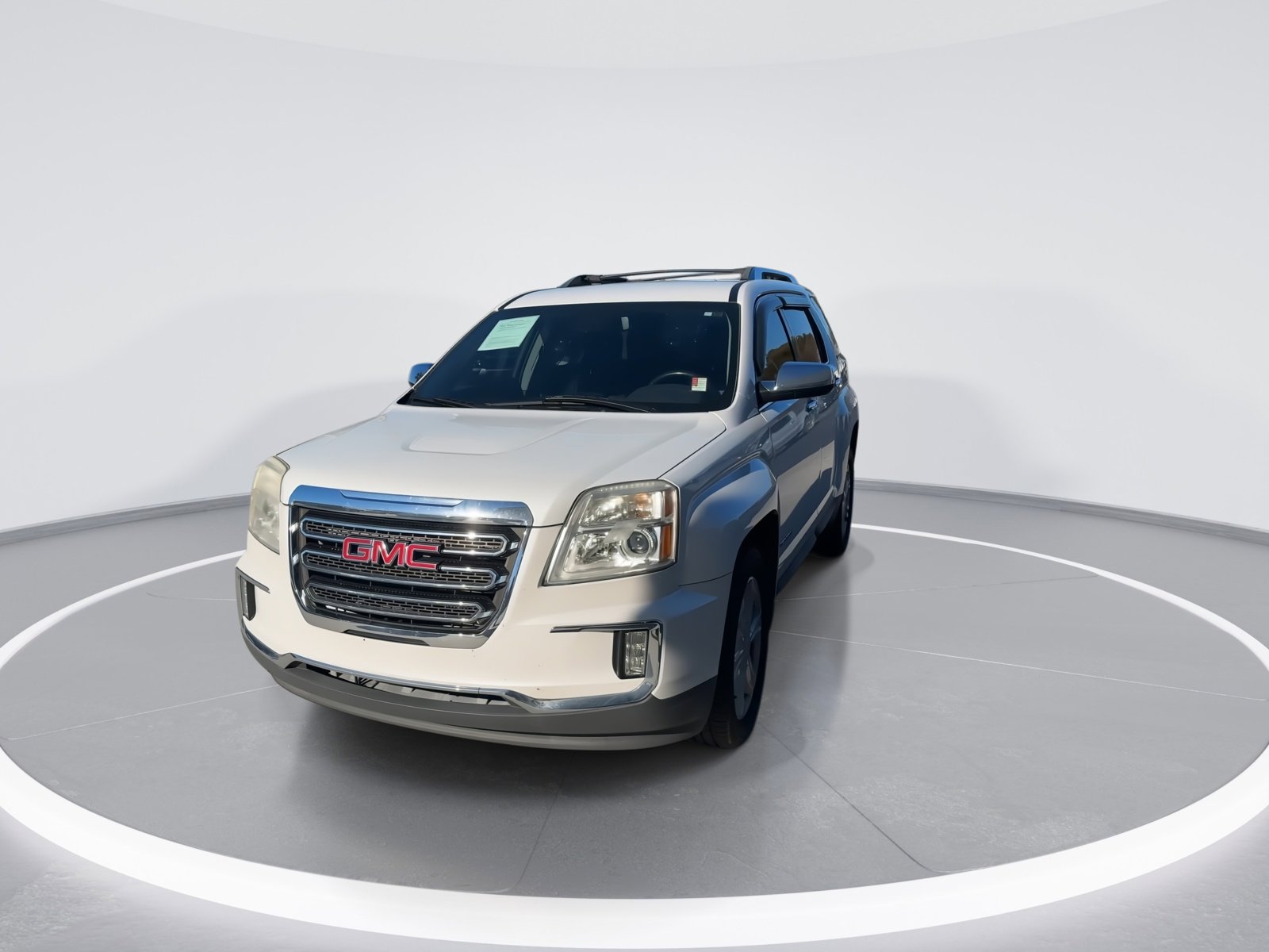 Used 2017 GMC Terrain SLT image 3