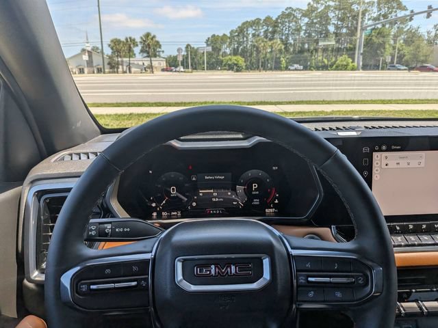 Used 2024 GMC Canyon AT4 w/ AT4 Premium Package AWD/4WD image 25