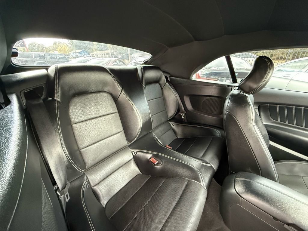 Used 2020 Ford Mustang Premium image 33