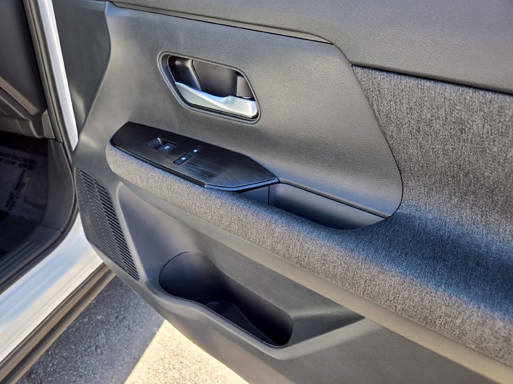 New 2027 Nissan Kicks SV FWD image 21