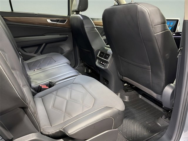 Used 2024 Volkswagen Atlas SE w/ Panoramic Sunroof Package image 33
