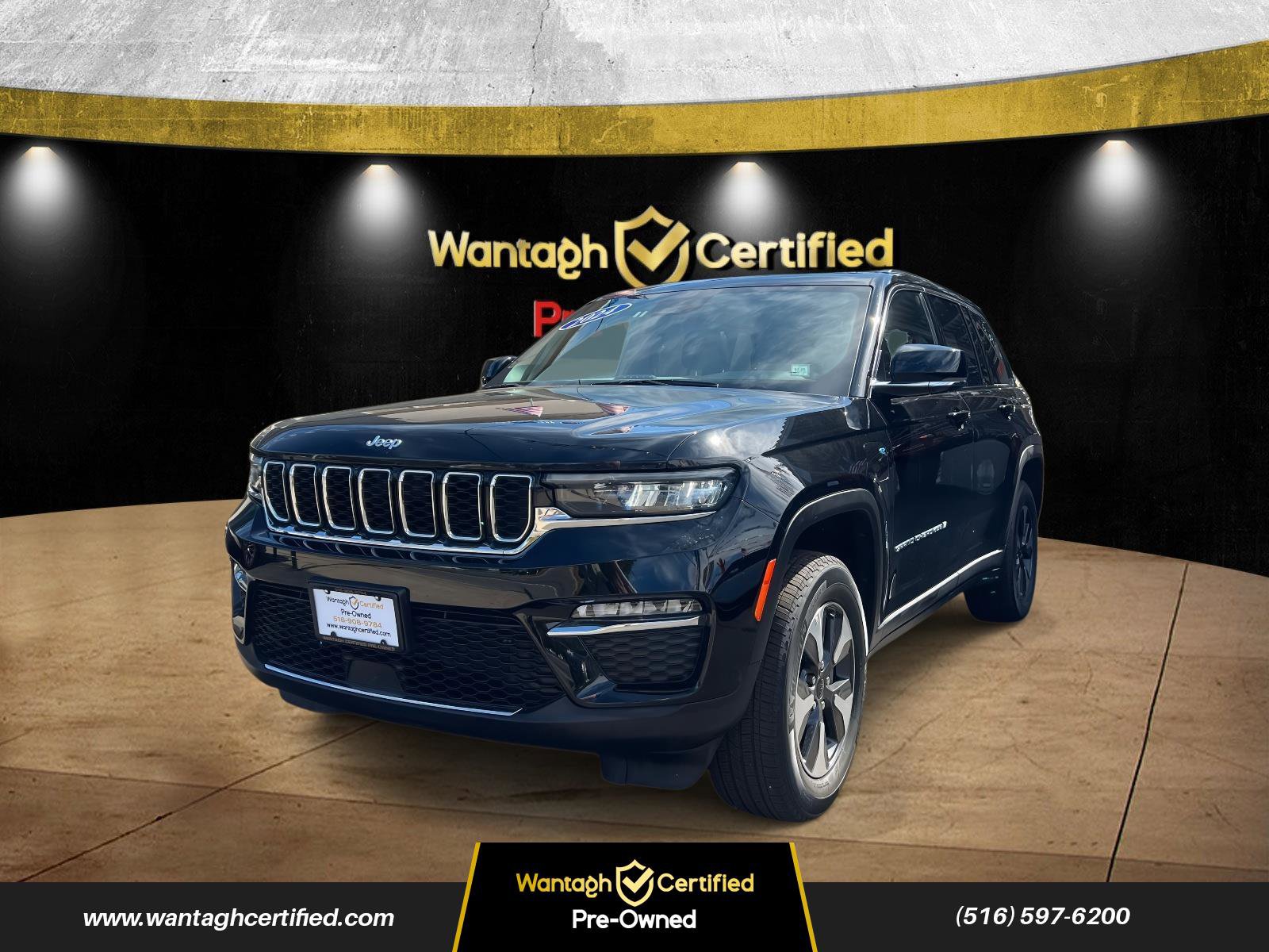 Used 2024 Jeep Grand Cherokee Limited 4xe image 3