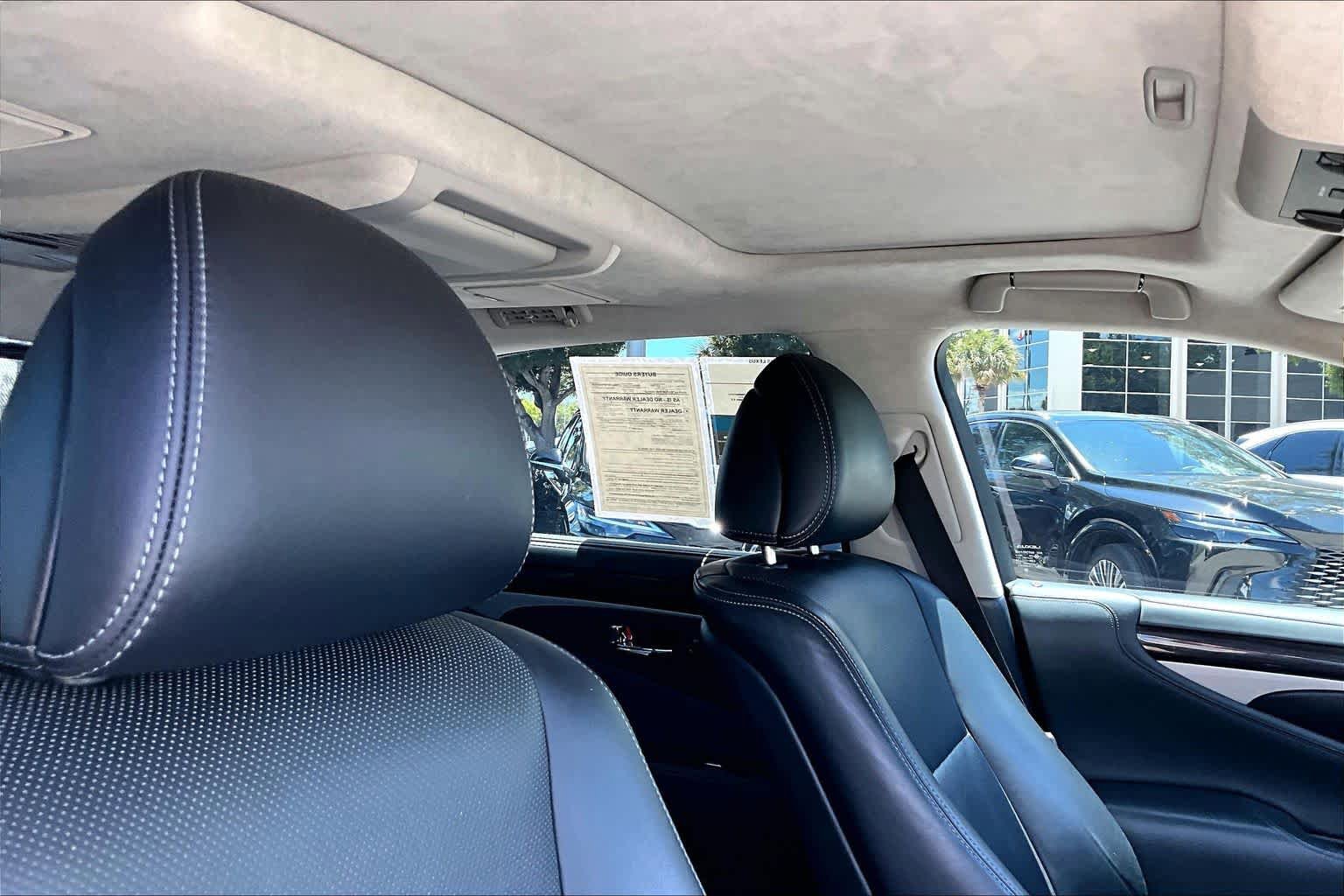 Used 2015 Lexus LS 460 L RWD image 14