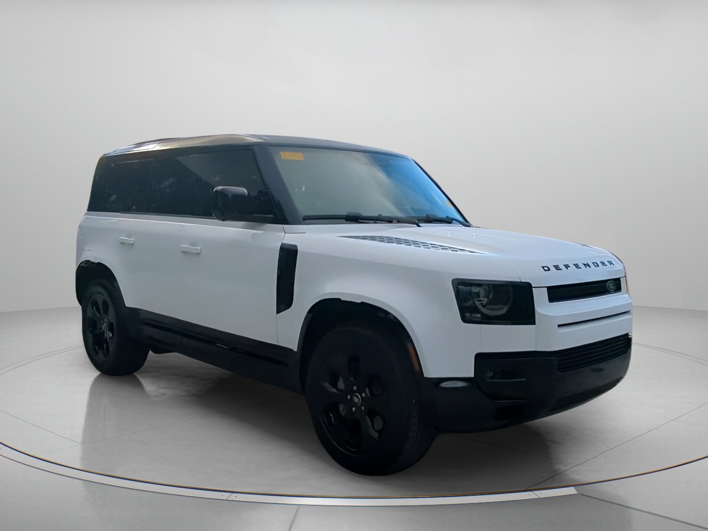 Used 2024 Land Rover Defender 110 X-Dynamic SE AWD/4WD image 2