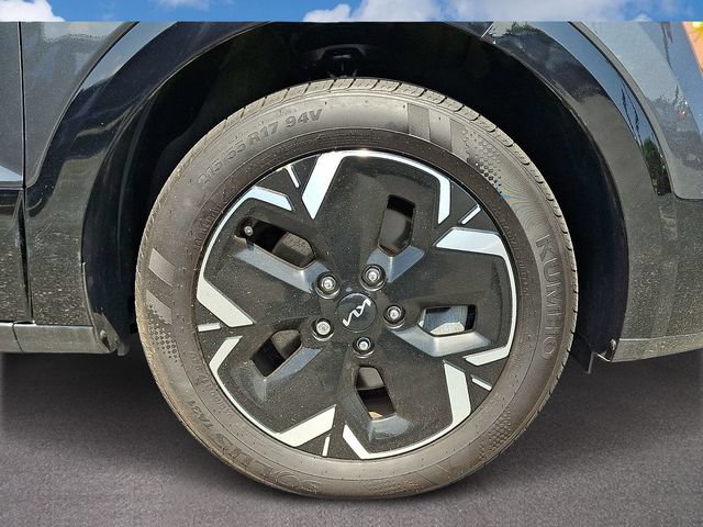 Certified 2023 Kia Niro Wind w/ Wind Preserve Package FWD image 7