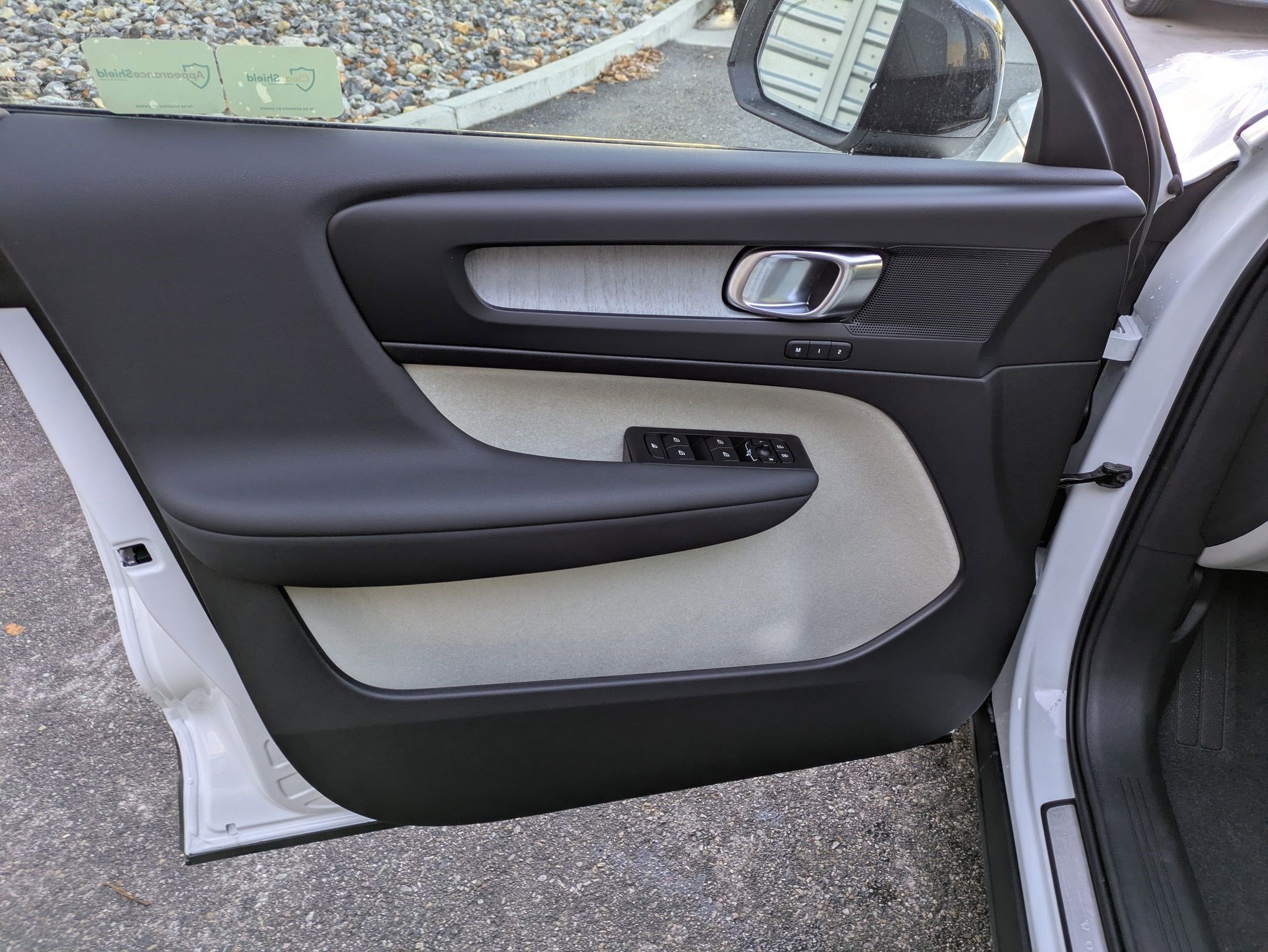 New 2026 Volvo XC40 B5 Plus w/ Climate Package image 11