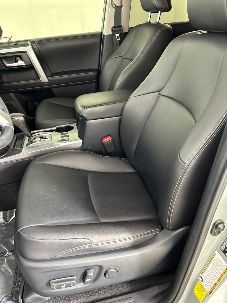 Used 2022 Toyota 4Runner TRD Sport image 12