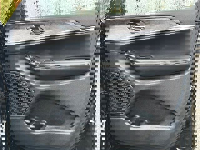 New 2025 Jeep Grand Cherokee Limited w/ Black Appearance Package AWD/4WD image 24