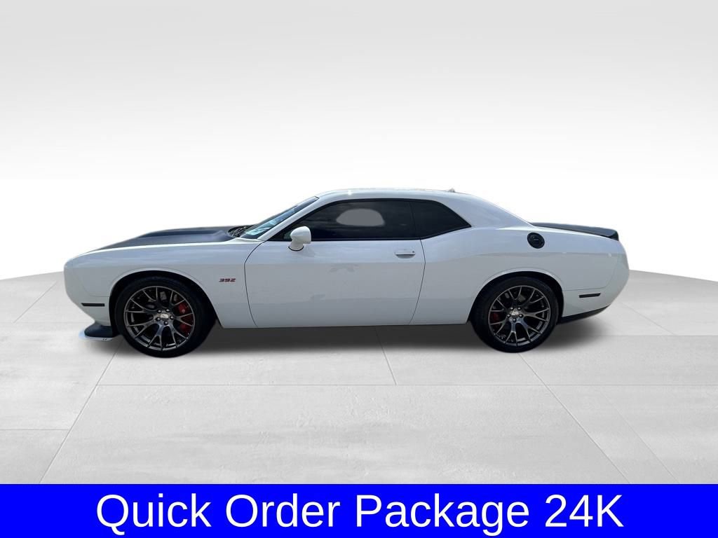 Used 2015 Dodge Challenger SRT image 8