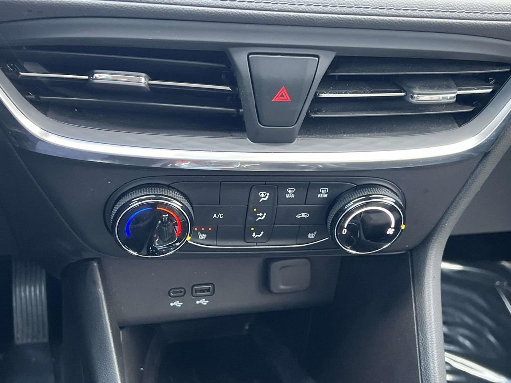 Used 2024 Buick Encore GX Preferred w/ Comfort Package image 20