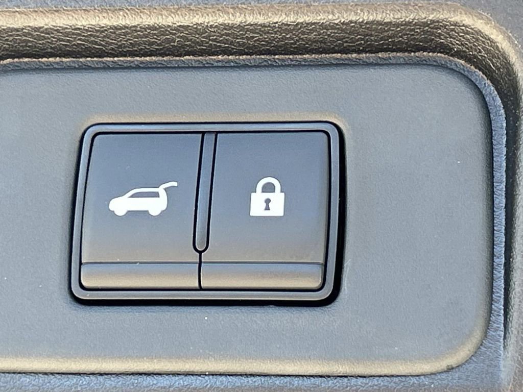 New 2026 Nissan Rogue SV AWD/4WD image 15