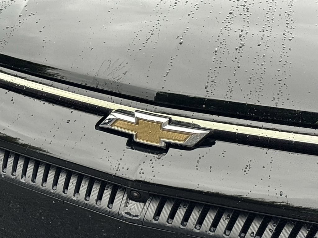 New 2026 Chevrolet Equinox EV LT image 32